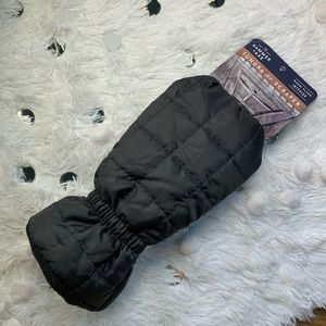 Men’s mitten ice scraper for car windshield